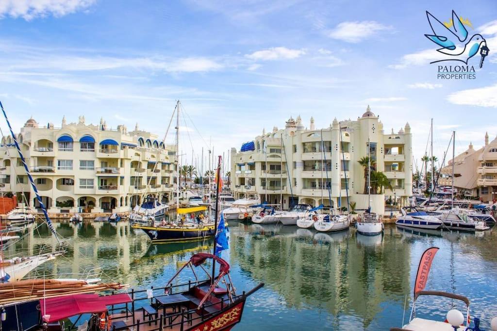 Wonderful Studio Apartment On The Beachfront Benalmádena Extérieur photo