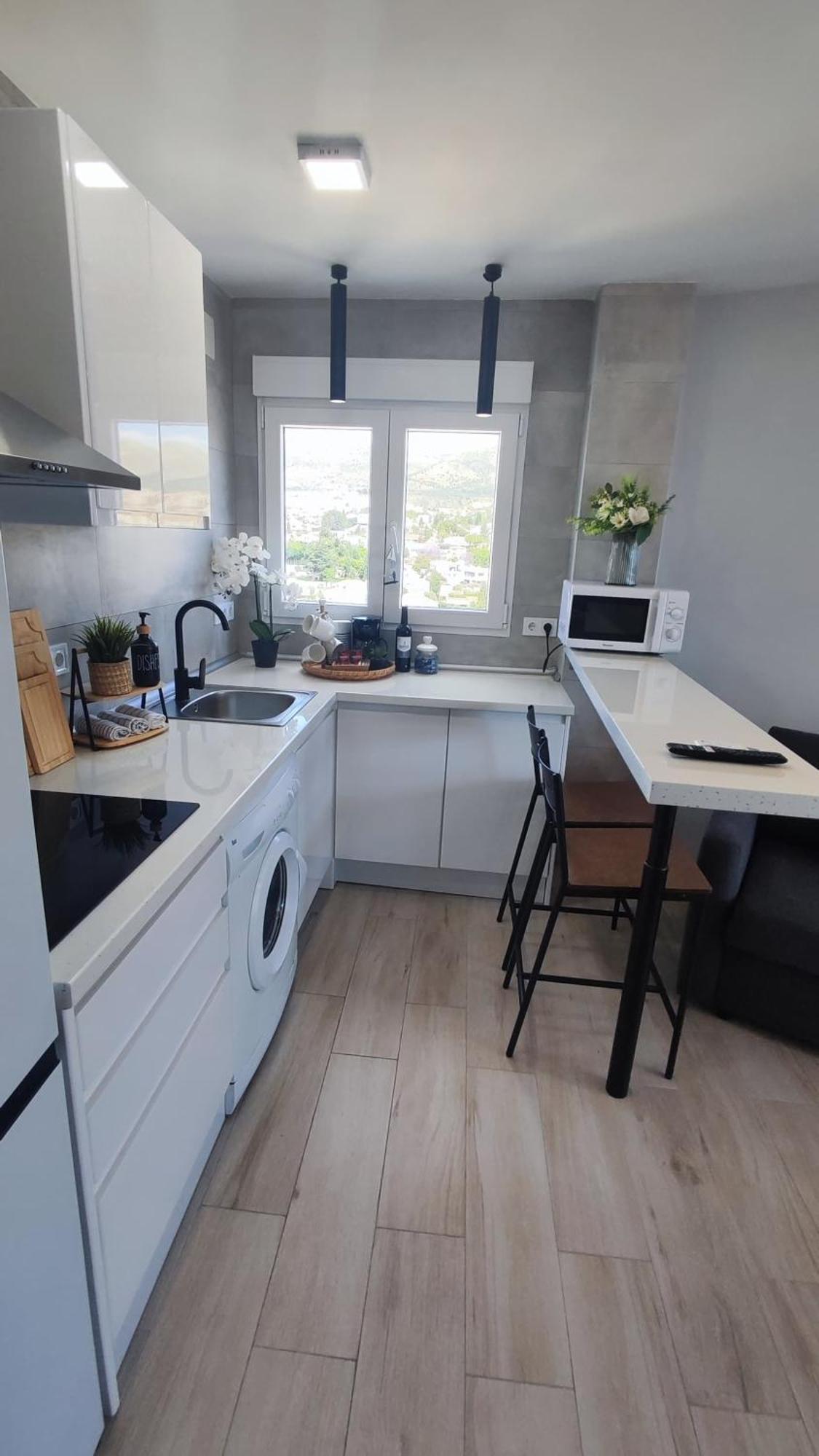 Wonderful Studio Apartment On The Beachfront Benalmádena Extérieur photo