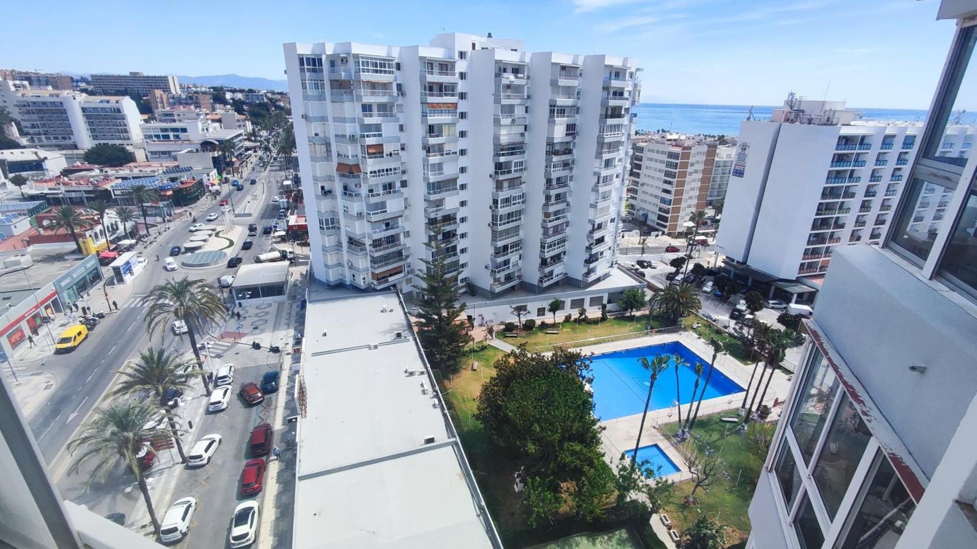 Wonderful Studio Apartment On The Beachfront Benalmádena Extérieur photo